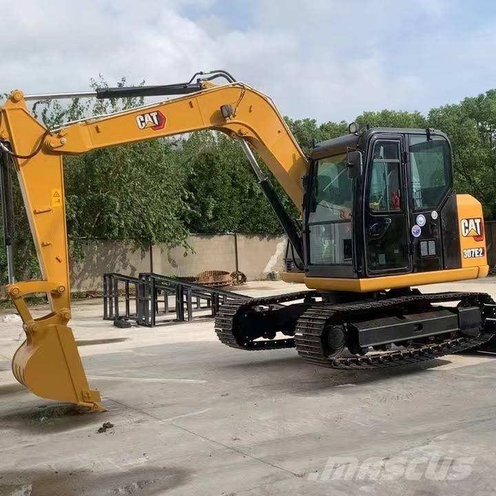 CAT 307E2 ミニ油圧ショベル 7t以下（ミニユンボ・ミニディガー）