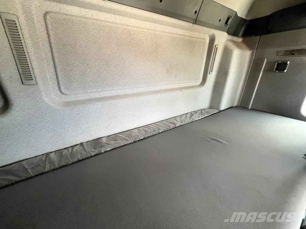 MAN TGA 18.350 カーテンサイダートラック