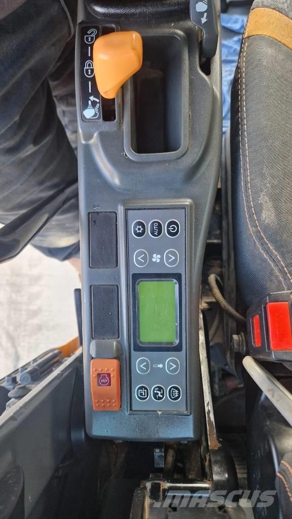 CASE CX 130 D 大型油圧ショベル12t以上（パワーショベル・ユンボ）