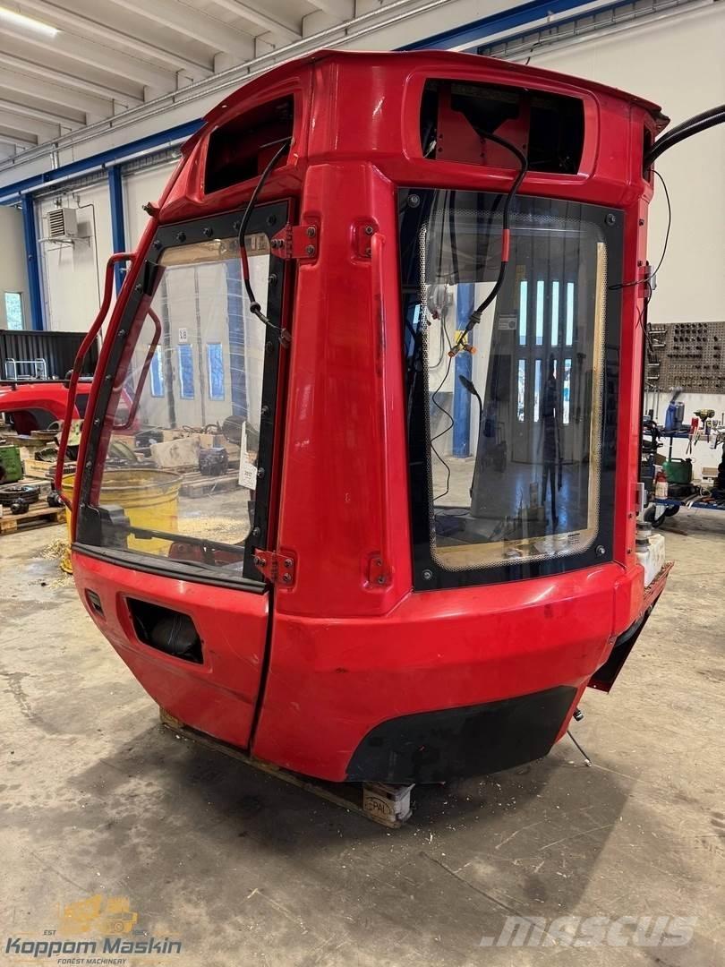 Komatsu 951 キャビン及び内装