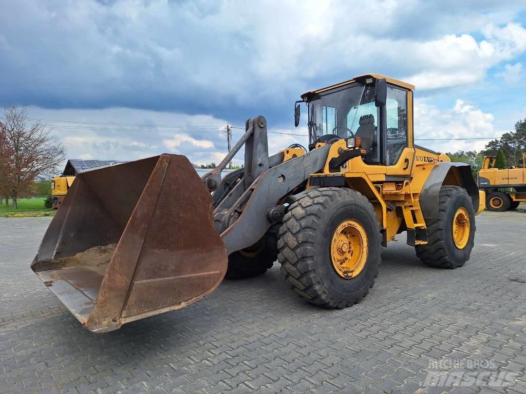 Volvo L 120 F ホイールローダー・タイヤショベル