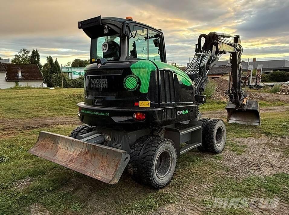Wacker Neuson EW 65 ホイール式油圧ショベル（パワーショベル・ユンボ・バックホー）