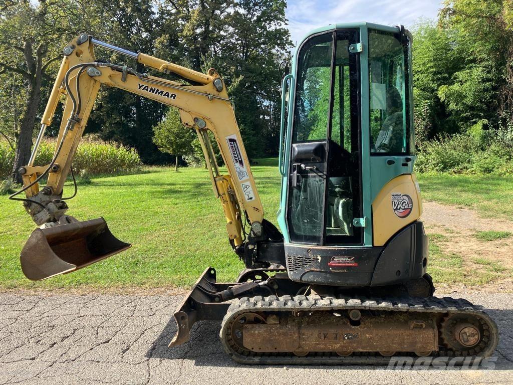 Yanmar Vio 25-4 ミニ油圧ショベル 7t以下（ミニユンボ・ミニディガー）