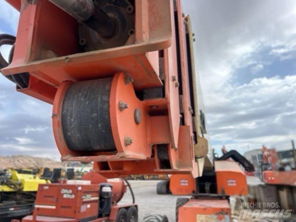 JLG 1200 SJP ブームリフト　直伸型