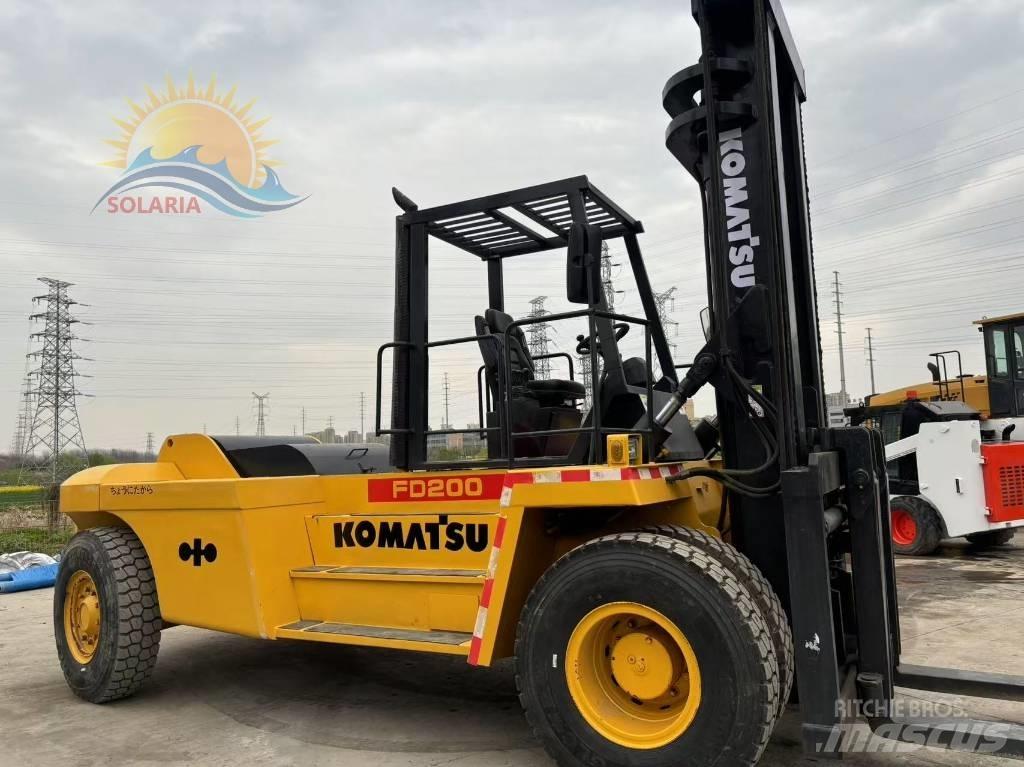 Komatsu FD 200 ディーゼル・軽油