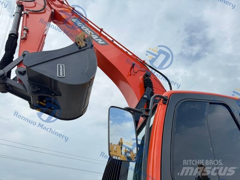 Doosan DX 225 LC-9C 大型油圧ショベル12t以上（パワーショベル・ユンボ）