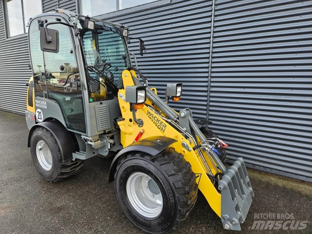Wacker Neuson WL 25 ホイールローダー・タイヤショベル