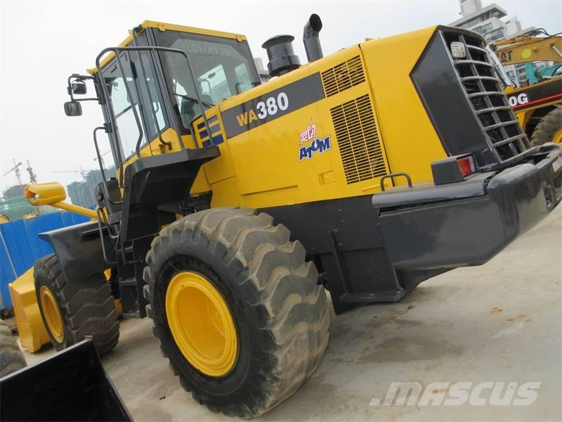 Komatsu WA 380 ホイールローダー・タイヤショベル