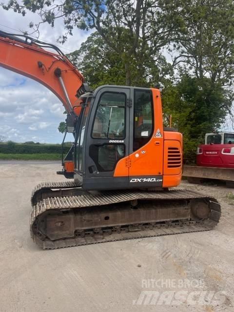 Doosan DX 140 LCR-5 大型油圧ショベル12t以上（パワーショベル・ユンボ）