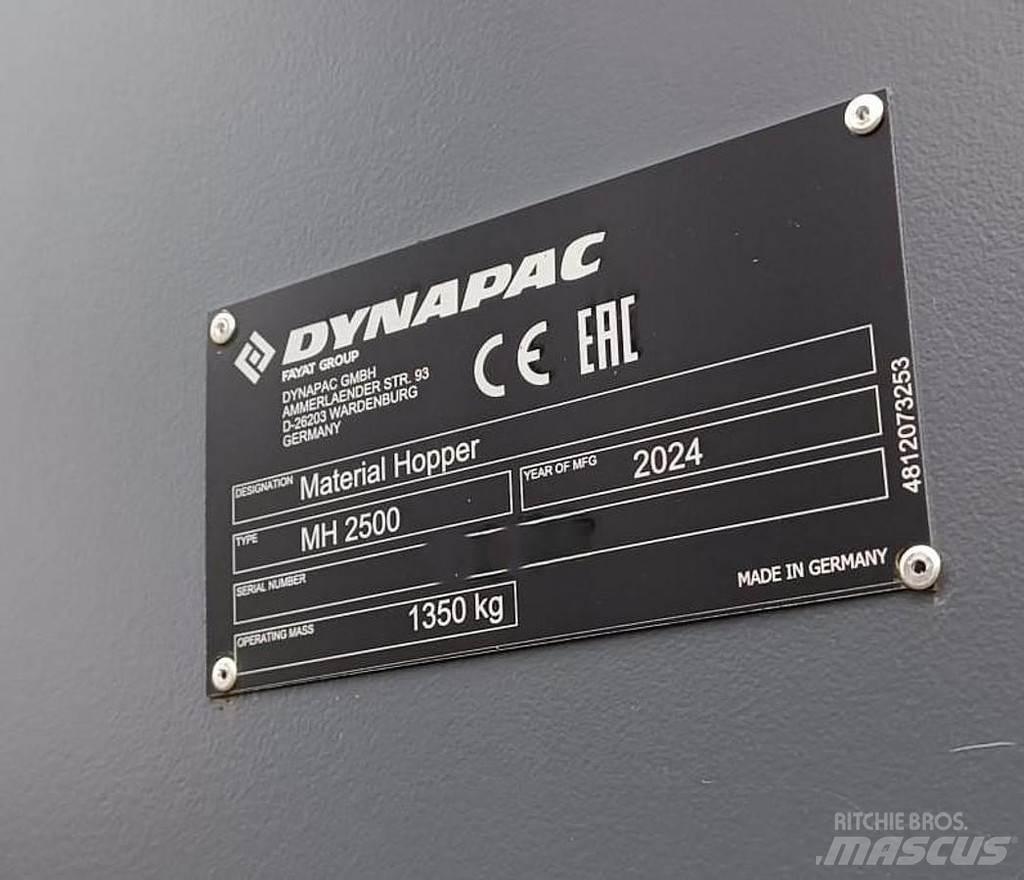 Dynapac MH2500 家畜飼料供給機