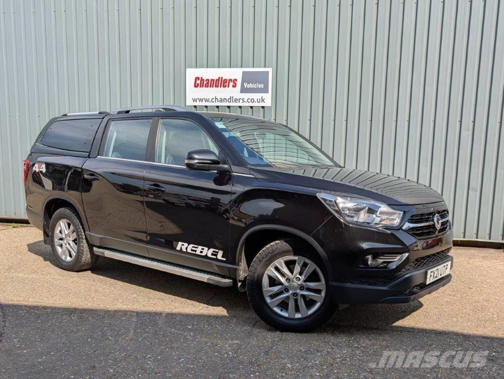 Ssangyong Musso 自動車