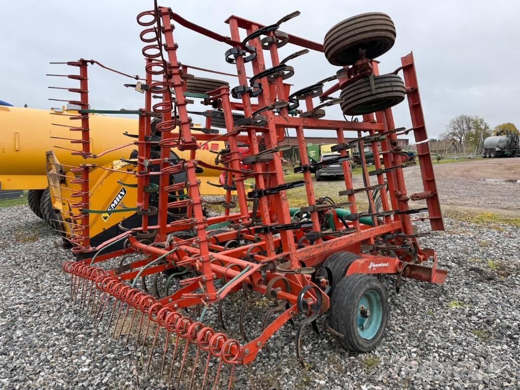 Kverneland TTA7 Harv ハロー