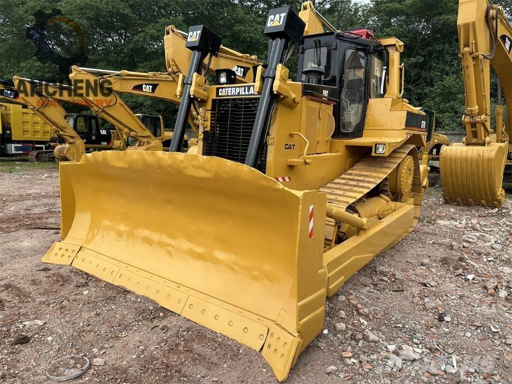 CAT D7R ブルドーザー