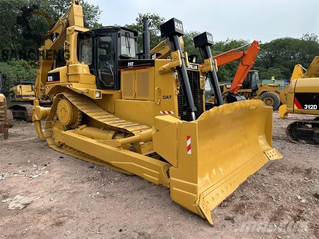 CAT D7R ブルドーザー