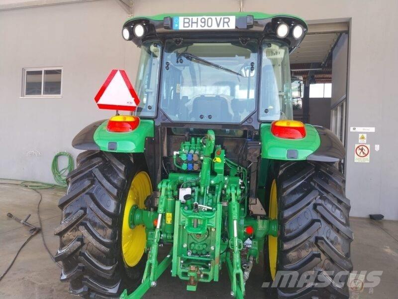 John Deere 5090 M トラクター
