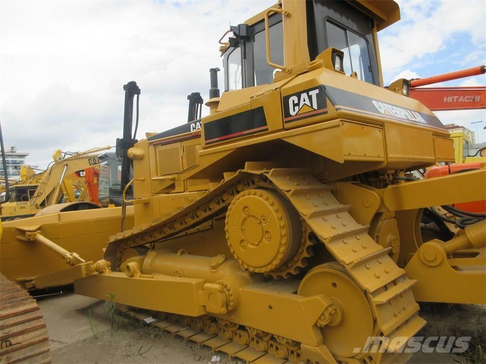 CAT D 8 N ブルドーザー