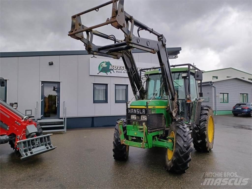 John Deere 6110SE 林業トラクター