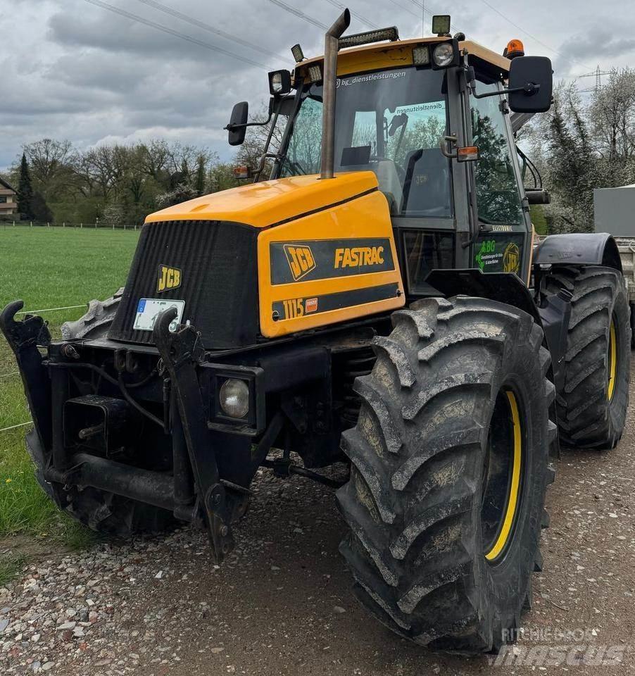 JCB Fastrac 1115 トラクター