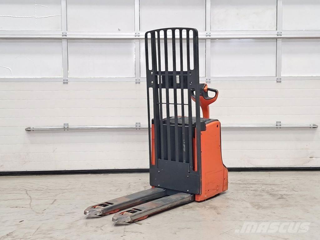 Linde T16L ローリフト