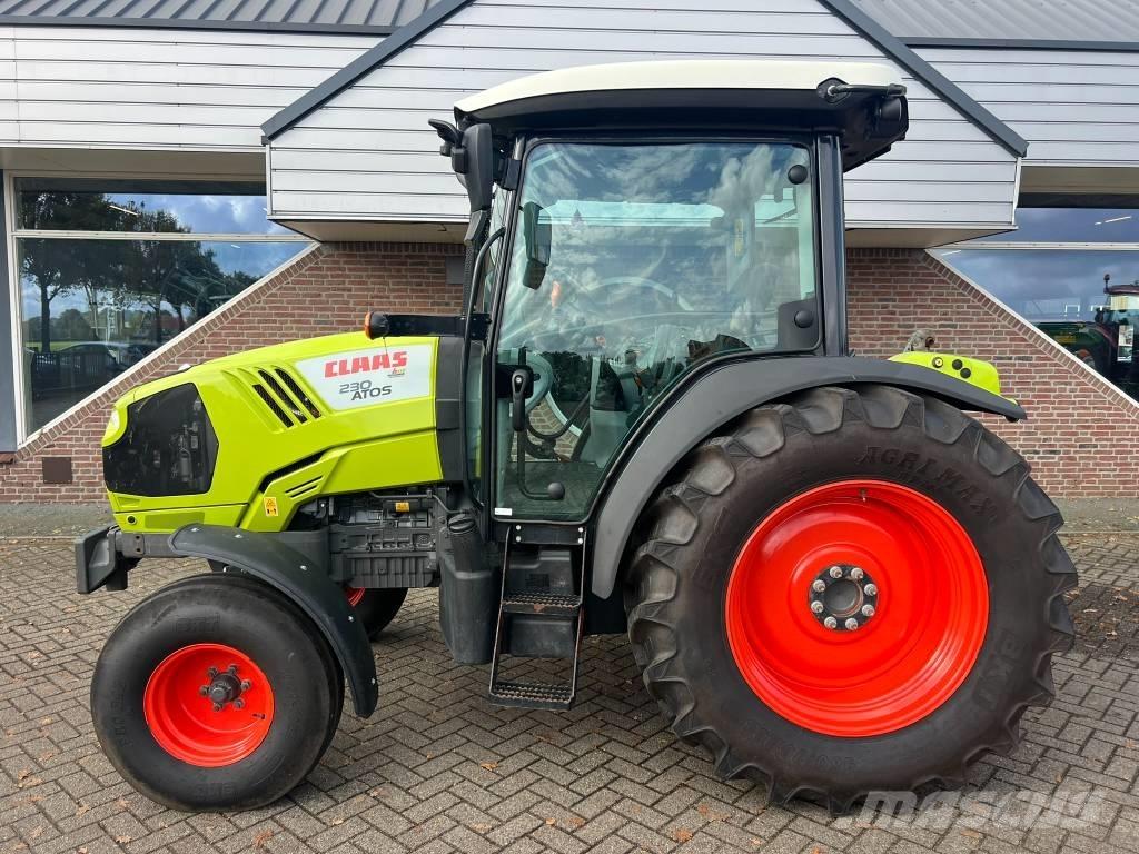 CLAAS Atos 230 トラクター