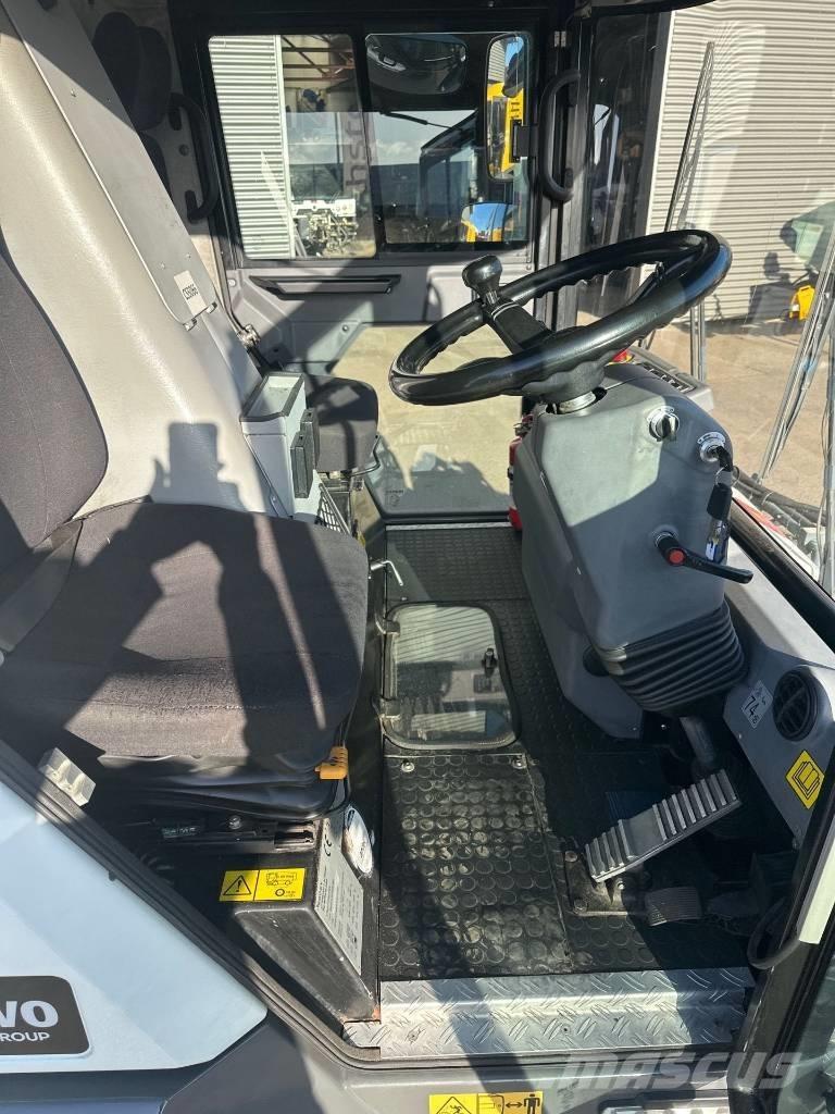 Ravo 540 STH 路面清掃機