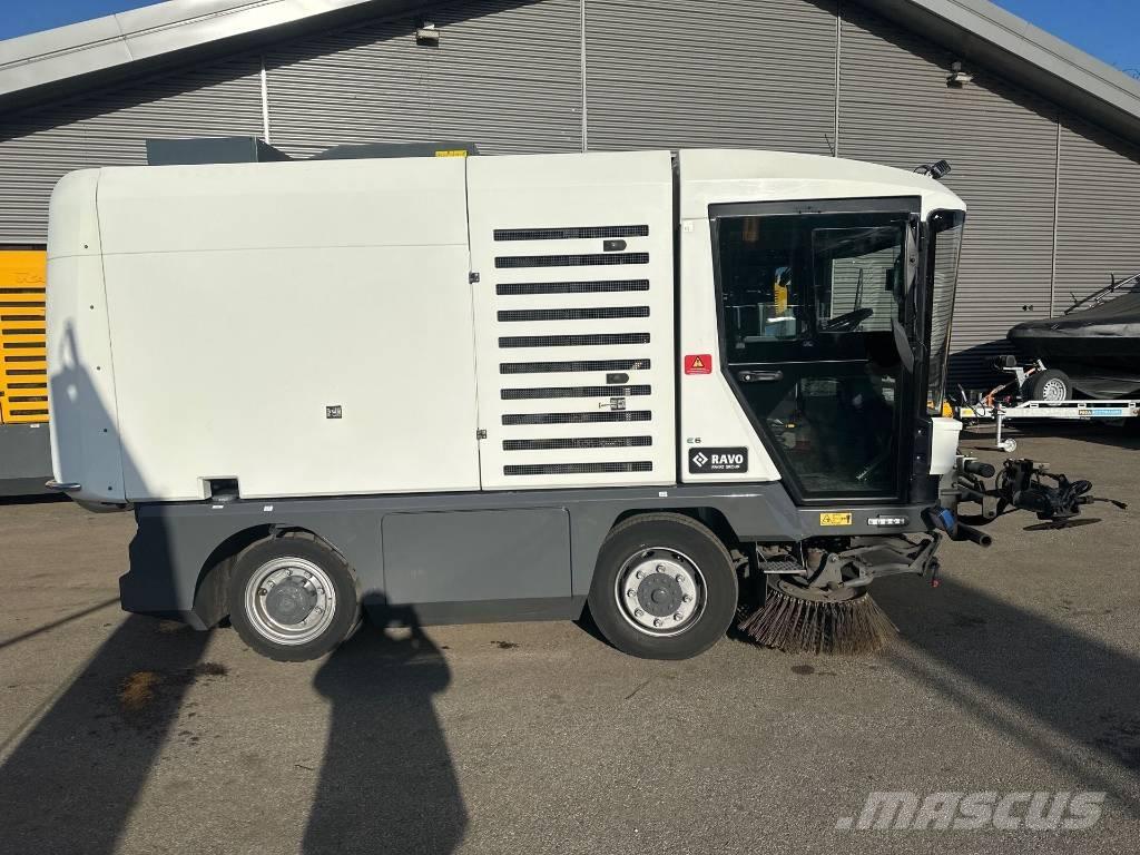Ravo 540 STH 路面清掃機