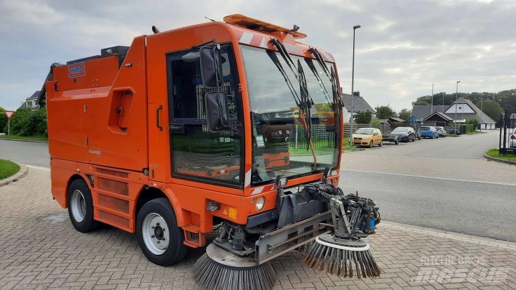 Schmidt Cleango 500 路面清掃機