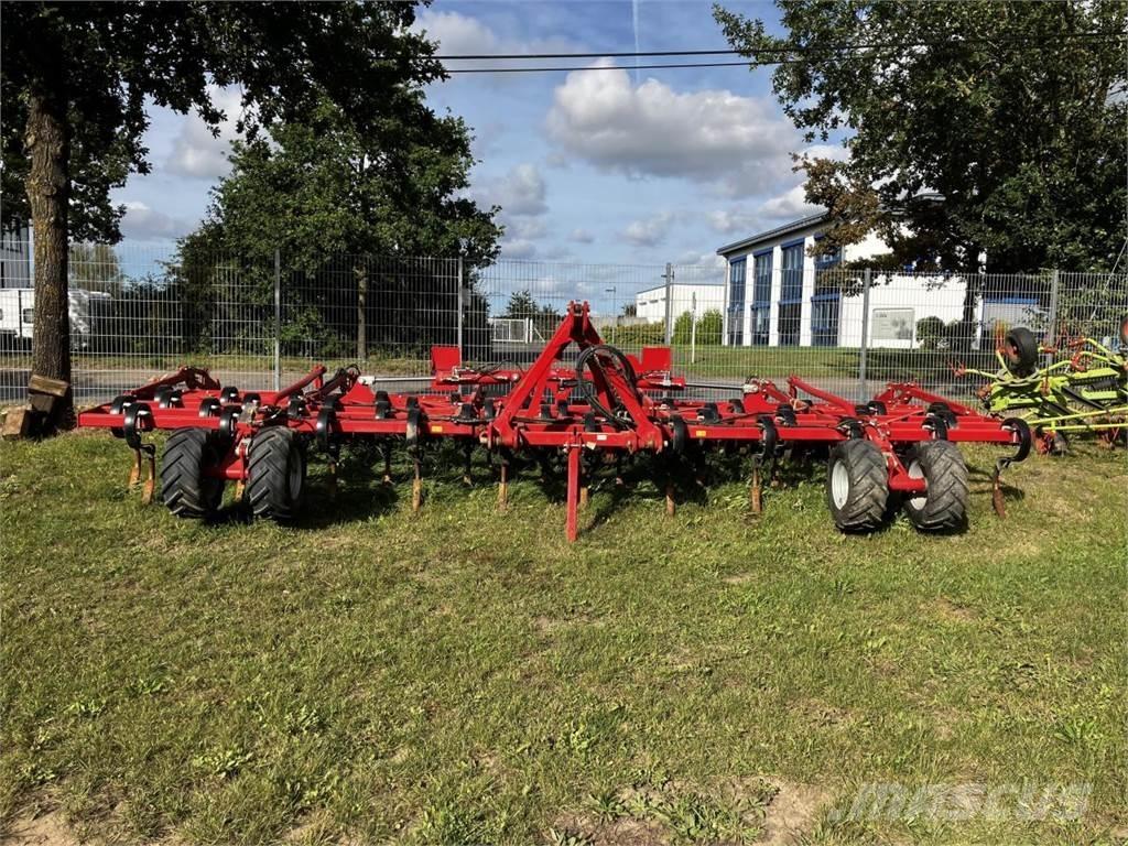 Horsch Finer 7 SL カルチベーター
