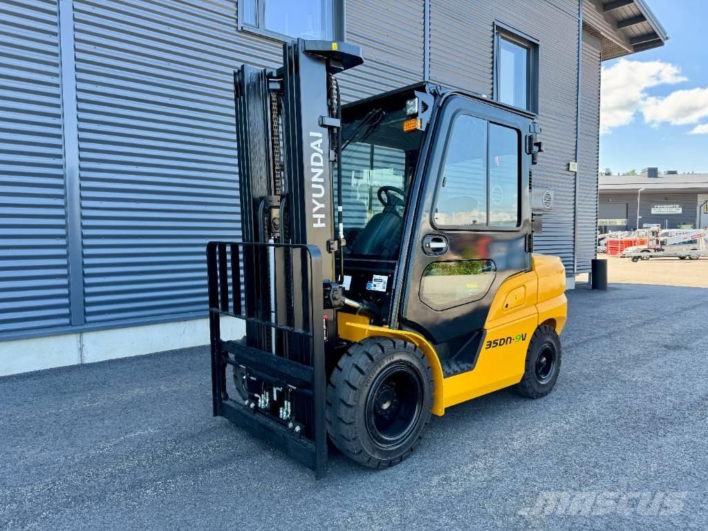 Hyundai 35DN-9V ディーゼル・軽油