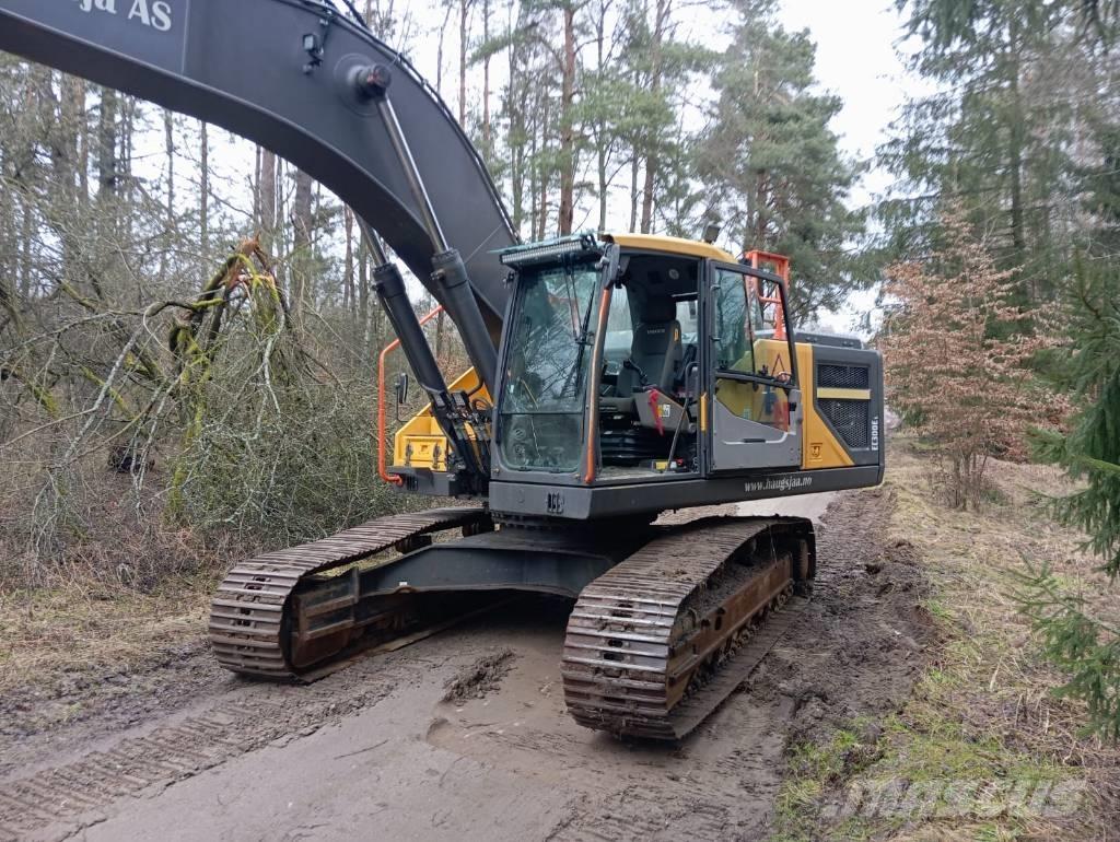 Volvo EC 300 E 大型油圧ショベル12t以上（パワーショベル・ユンボ）