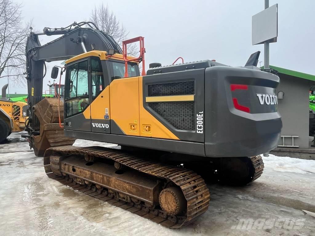 Volvo EC 300 E 大型油圧ショベル12t以上（パワーショベル・ユンボ）