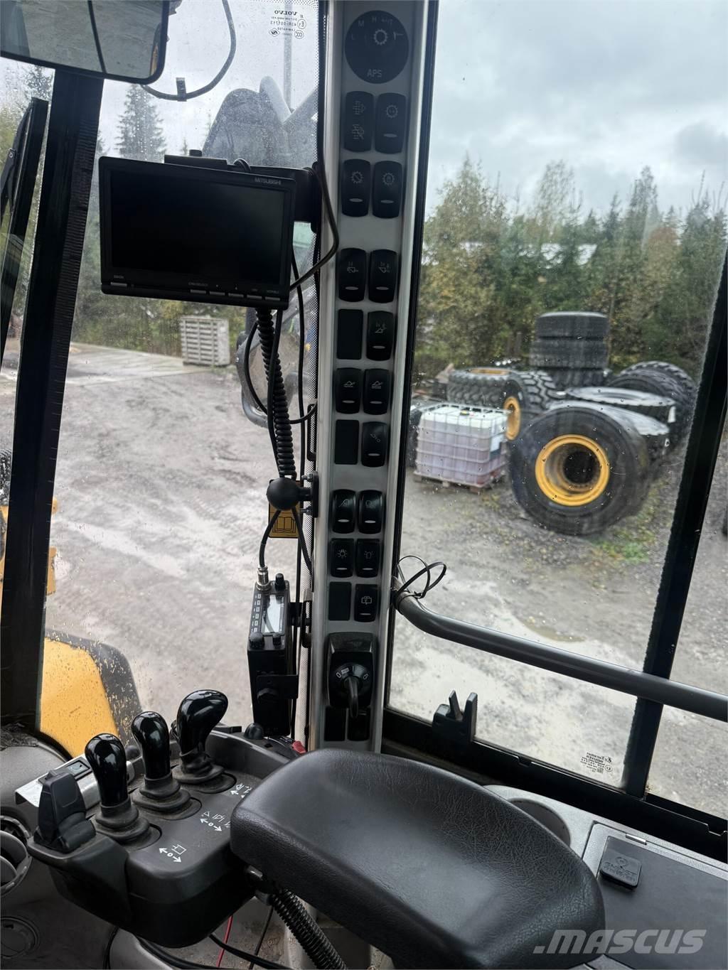 Volvo L180G ホイールローダー・タイヤショベル