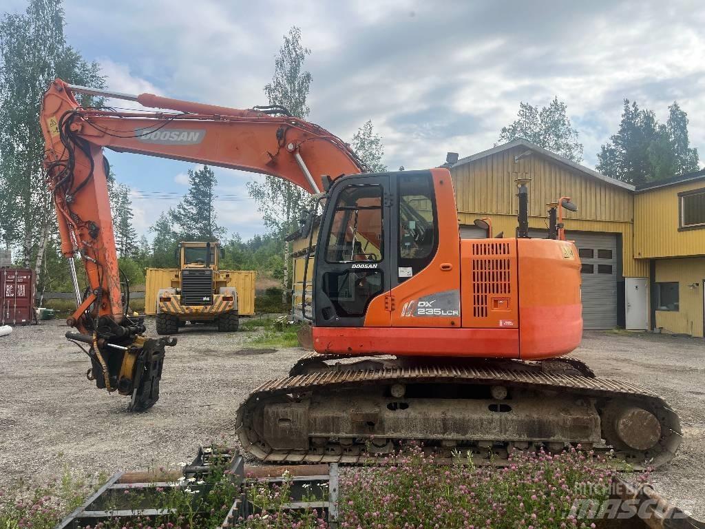 Doosan DX 235 LCR 大型油圧ショベル12t以上（パワーショベル・ユンボ）