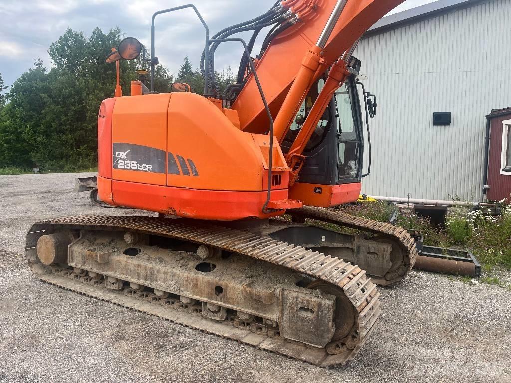 Doosan DX 235 LCR 大型油圧ショベル12t以上（パワーショベル・ユンボ）