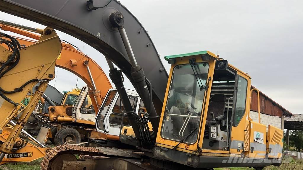 Volvo EC 340 ラジエター