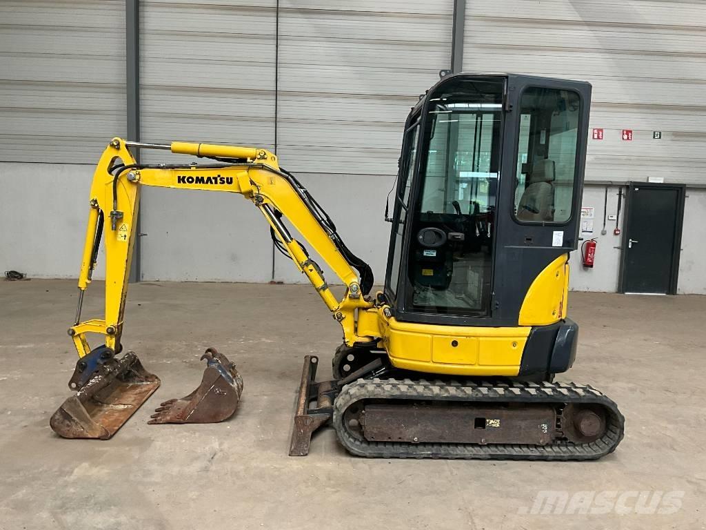 Komatsu PC 22 MR ミニ油圧ショベル 7t以下（ミニユンボ・ミニディガー）