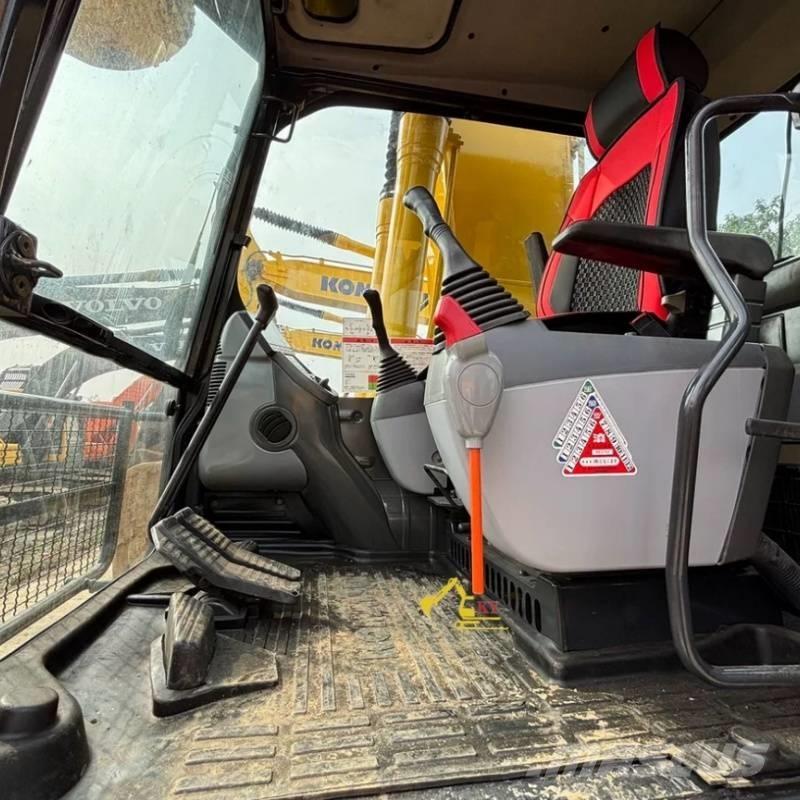 Komatsu PC 220-8 大型油圧ショベル12t以上（パワーショベル・ユンボ）