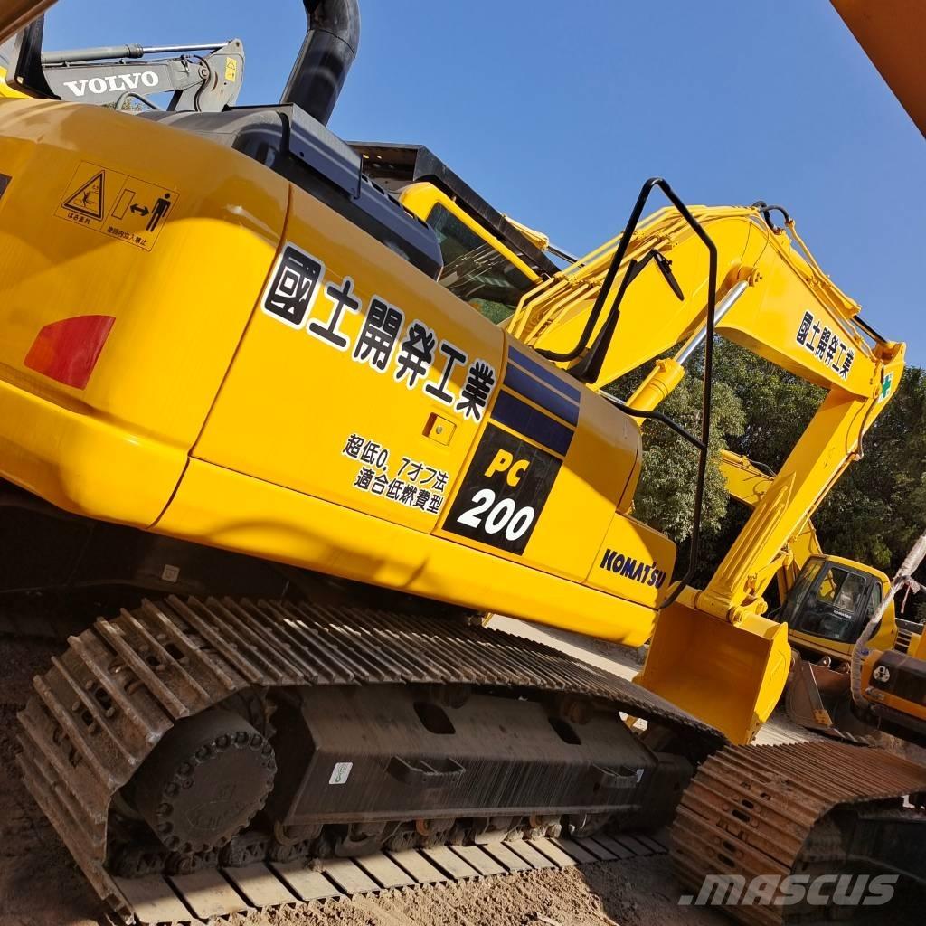Komatsu PC 200 大型油圧ショベル12t以上（パワーショベル・ユンボ）