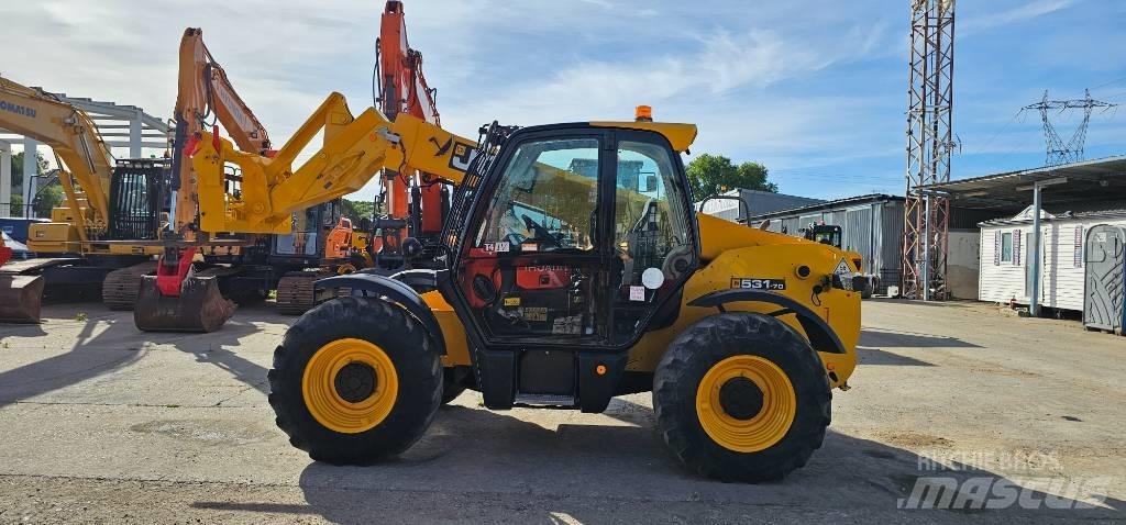 JCB 531-70 テレスコーピックハンドラー