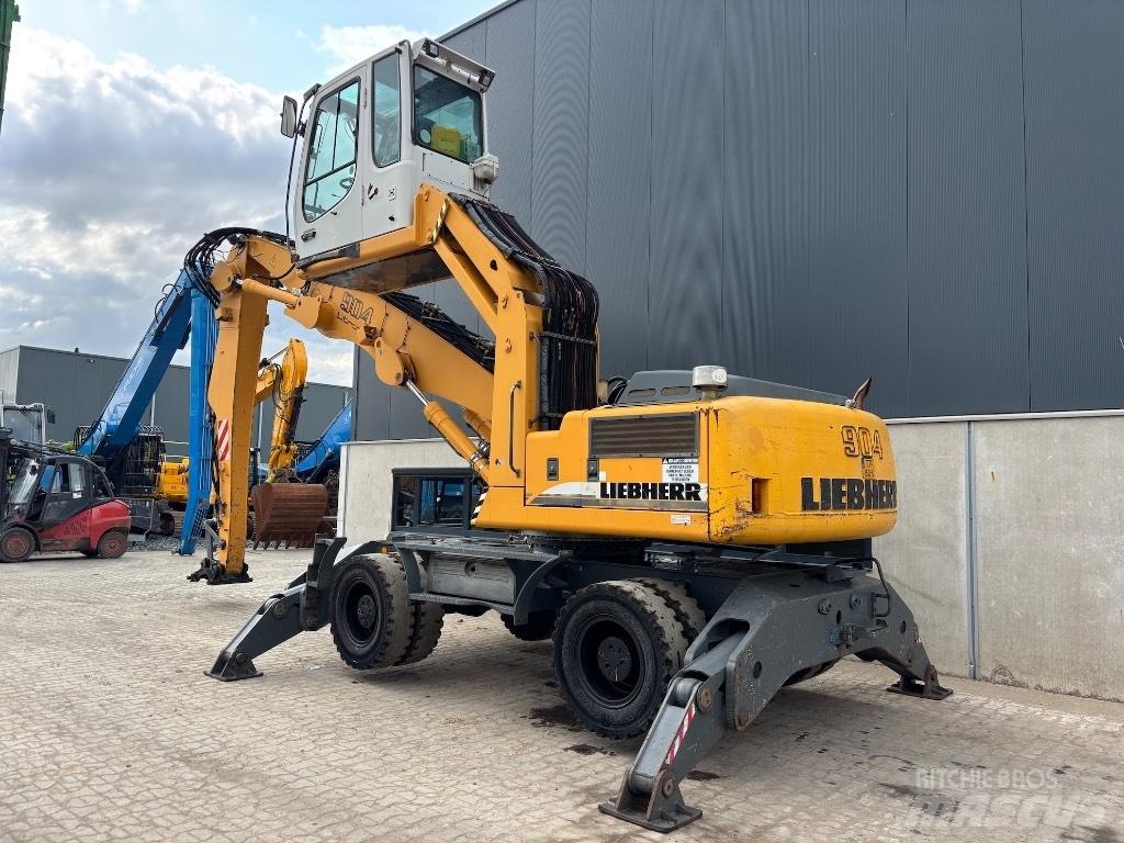 Liebherr A 904 C HD 廃棄物／工業産廃処理機
