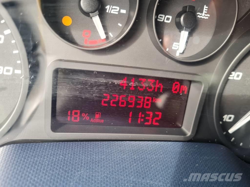 Iveco 70C 18 D brief マイクロバス