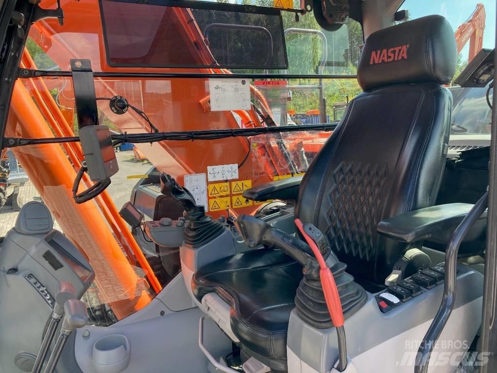 Hitachi ZX 210 LC-6 大型油圧ショベル12t以上（パワーショベル・ユンボ）