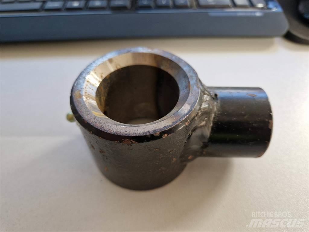 Rottne 041-0022 シャーシ及びサスペンション