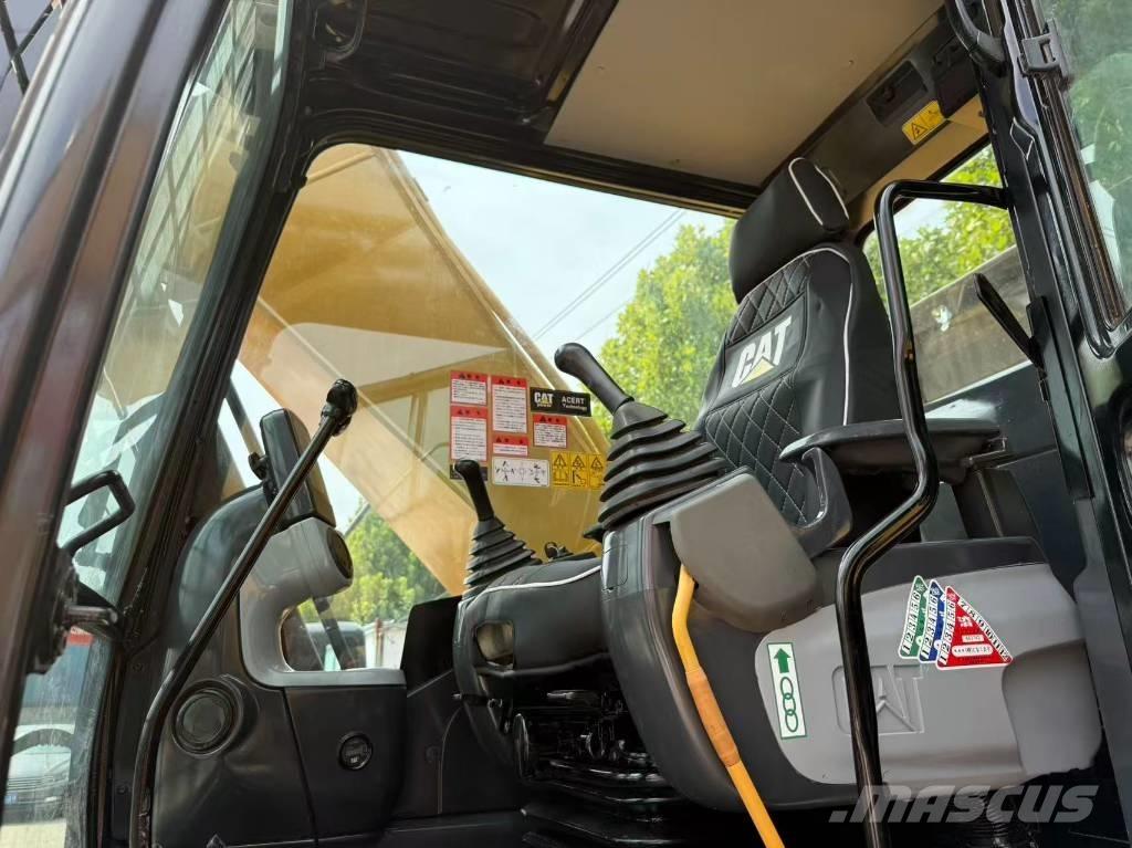 CAT 324 大型油圧ショベル12t以上（パワーショベル・ユンボ）