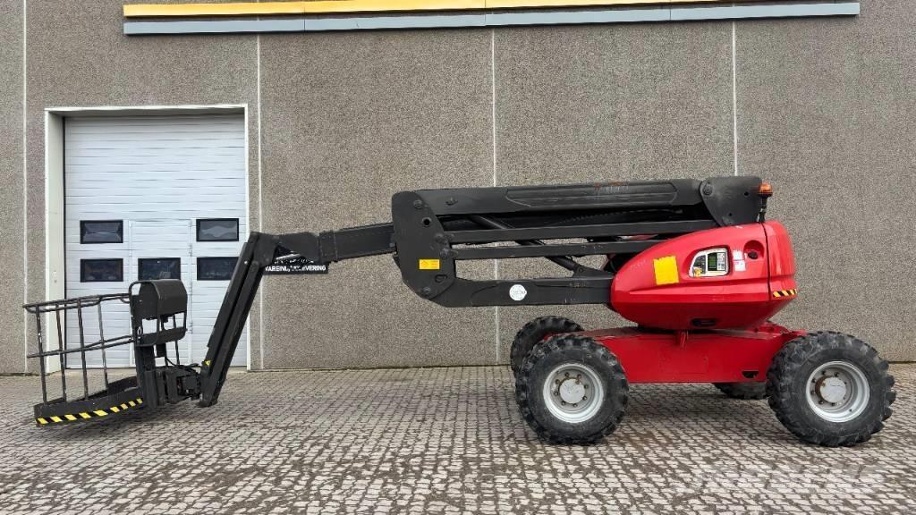 Manitou 180 ATJ ブームリフト　屈伸型