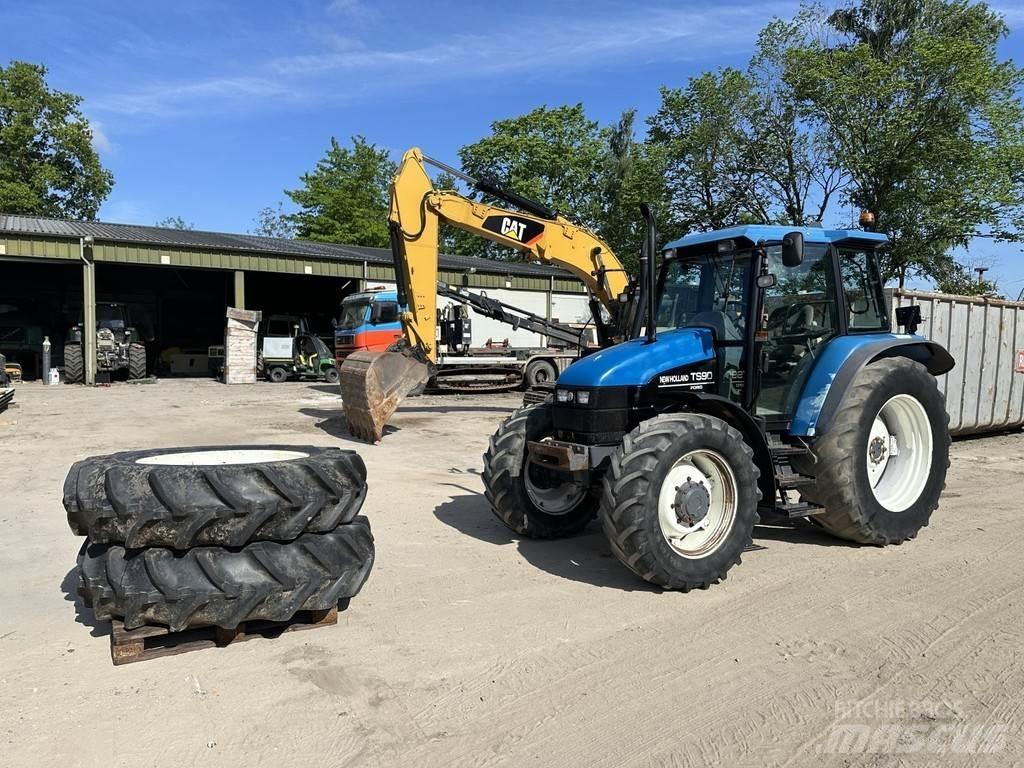 New Holland TS 90 トラクター