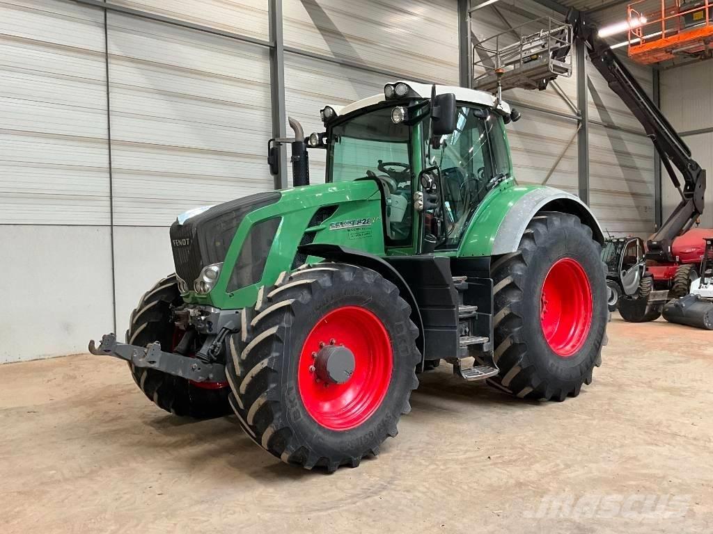 Fendt 828 Vario TMS トラクター