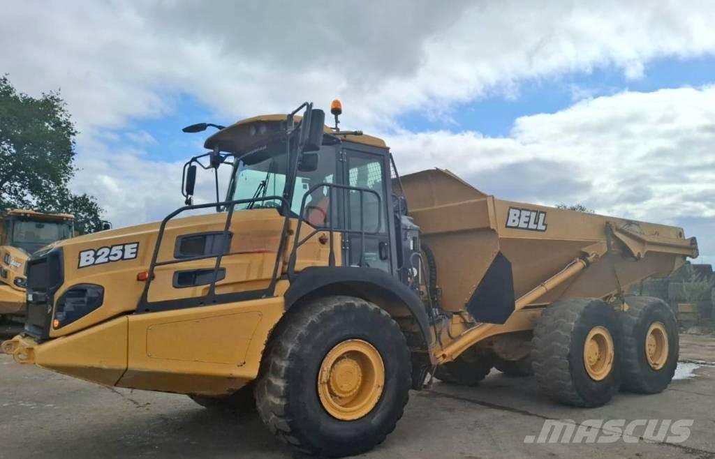 Bell B 25 E アーティキュレート式ダンプトラック