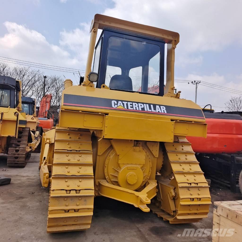 CAT D 6 R ブルドーザー