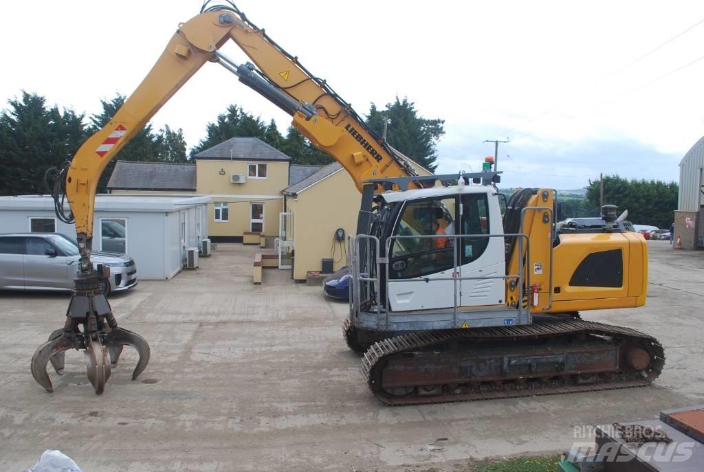 Liebherr LH22C 廃棄物／工業産廃処理機